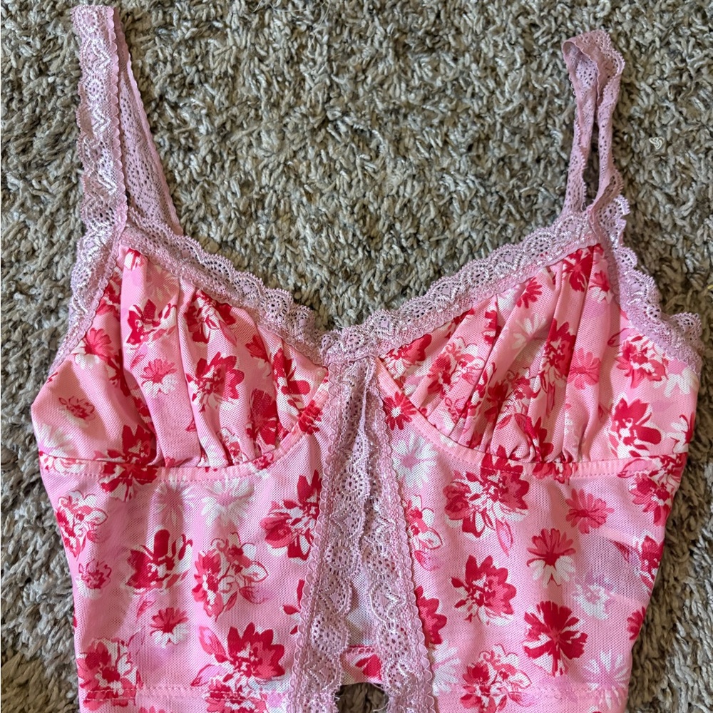 SHEIN Pink Floral Lace Bralette